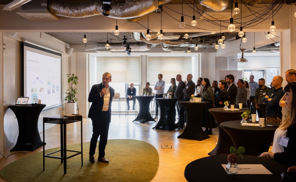 Mopinion Connects - guest speaker